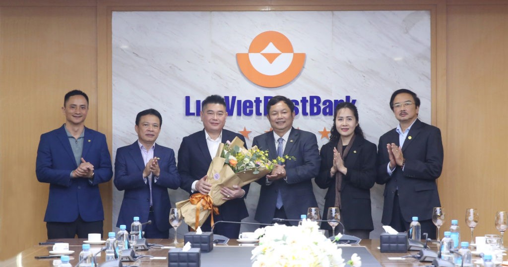 “Bầu Thụy” chính thức trở thành Chủ tịch HĐQT LienVietPostBank
