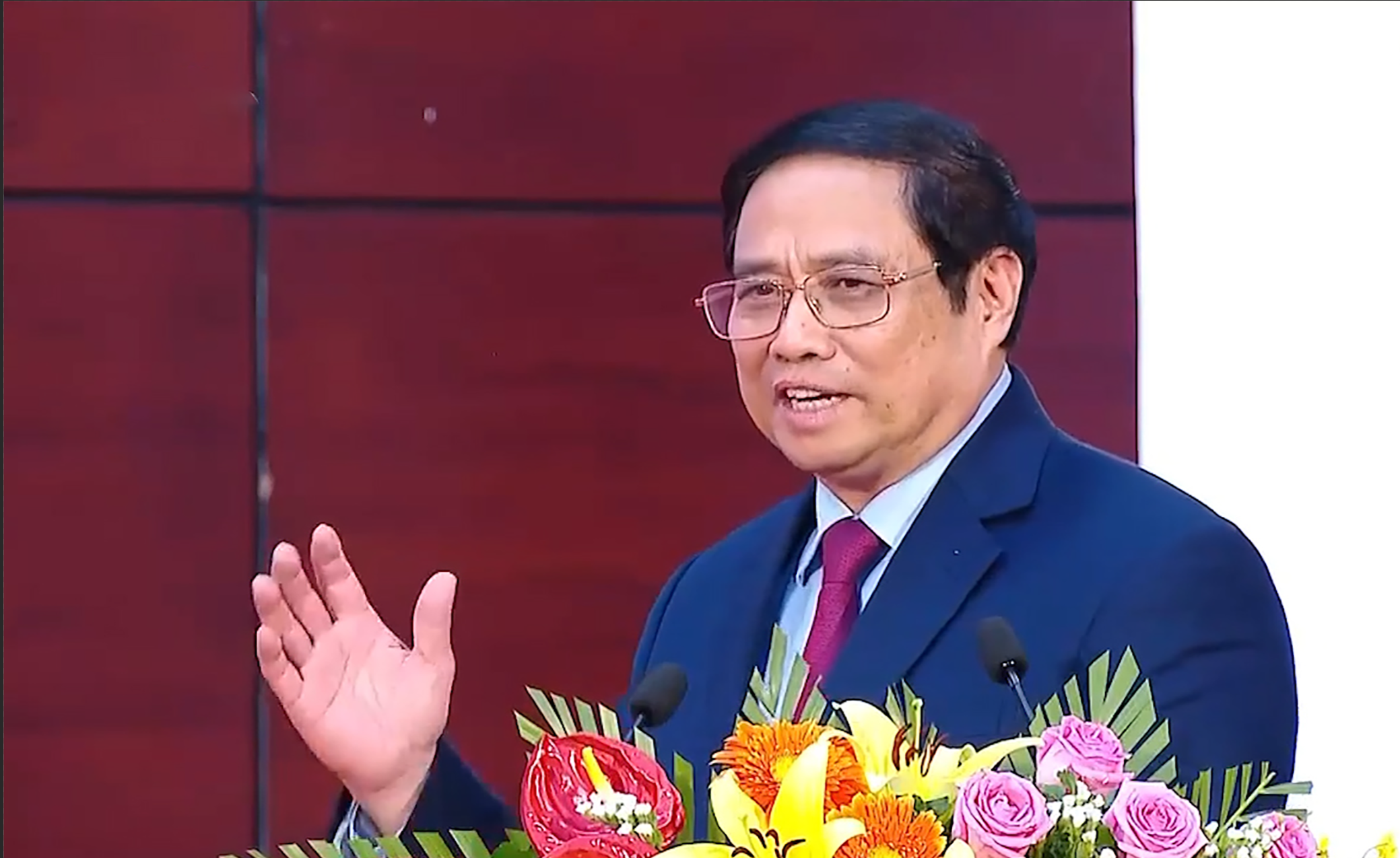 Thủ tướng Phạm Minh Chính: Nhà đầu tư cam kết là phải làm