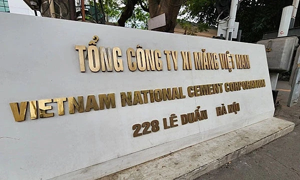 Bộ trưởng Xây dựng chỉ đạo nóng đối với Nhà sản xuất xi măng lớn nhất Việt Nam sau 2 năm liền lỗ hơn nghìn tỷ
