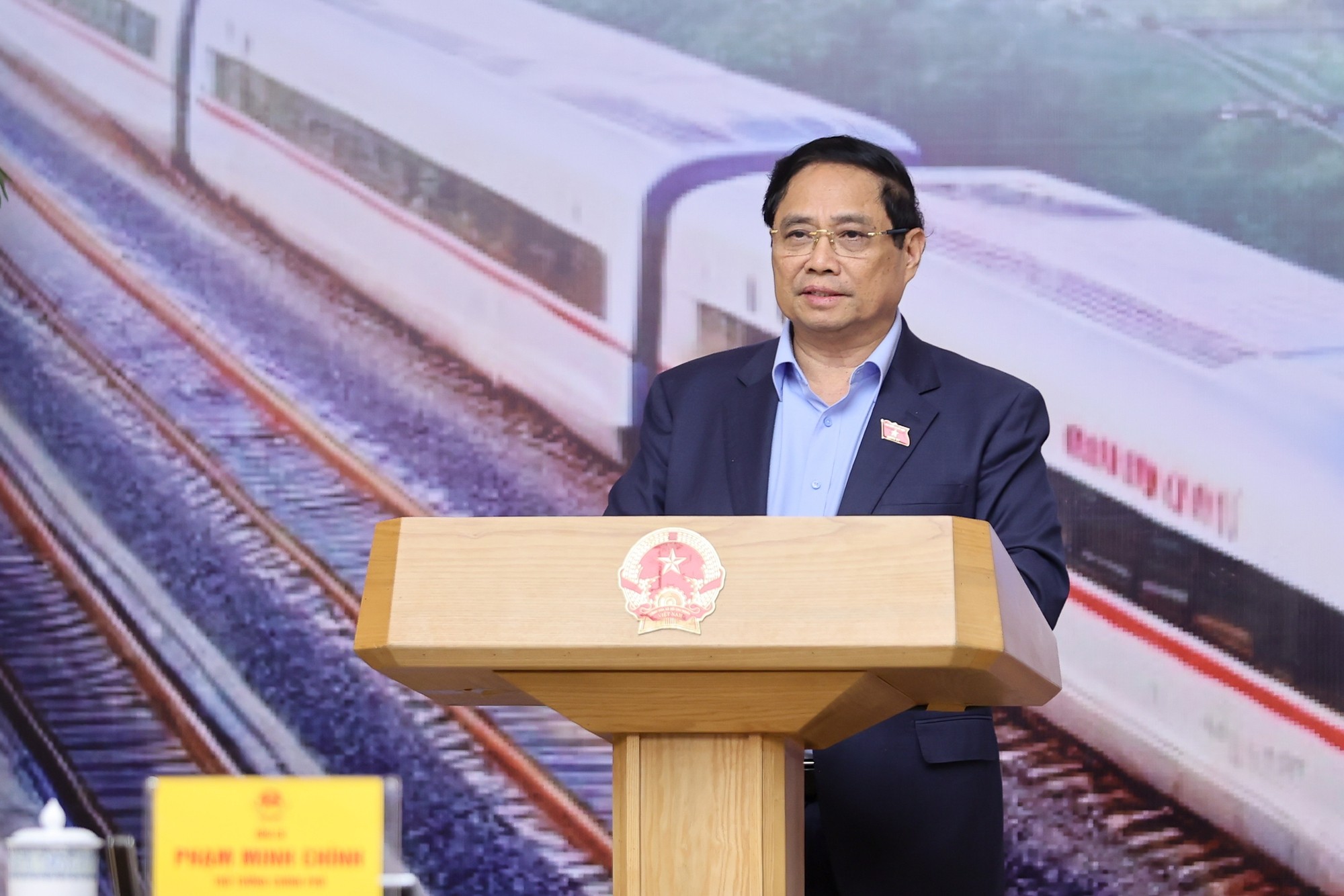 Thủ tướng Chính phủ yêu cầu 'dứt khoát' hoàn thành Tiêu chuẩn Đường sắt trong tháng 10/2025, đảm bảo Khởi công đường sắt Lào Cai – Hải Phòng ngày 19/12