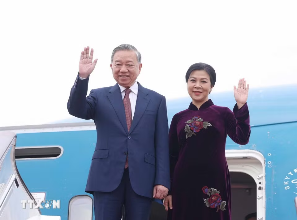 Tổng Bí thư, Chủ tịch nước Tô Lâm và Phu nhân bắt đầu thăm cấp Nhà nước đến Trung Quốc