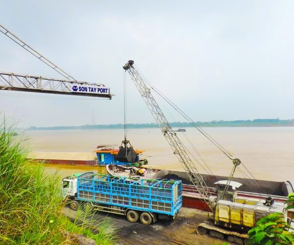 Hà Nội cho phép Cảng Sơn Tây tiếp tục sử dụng hơn 390 m² đất làm trụ sở