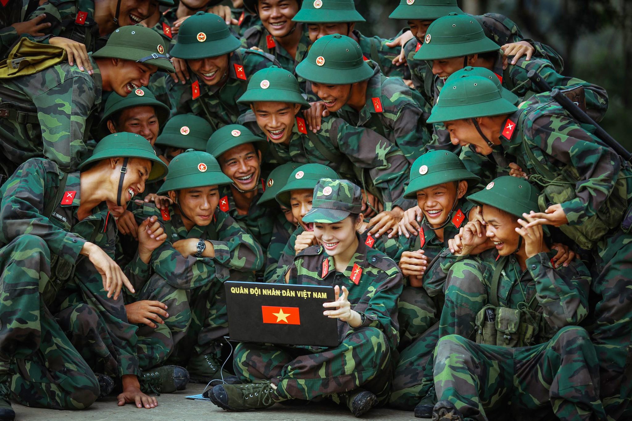 Một số yếu tố tác động nâng cao vai trò thanh niên quân đội trong phát huy giá trị văn hóa “Bộ đội Cụ Hồ” thời kỳ mới