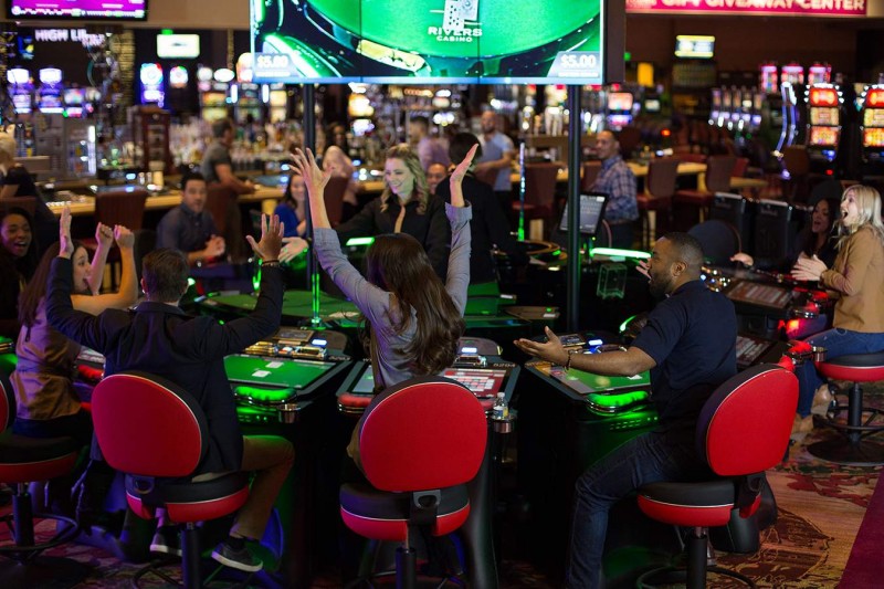 Vi phạm trong kinh doanh casino bị phạt tới 200 triệu đồng