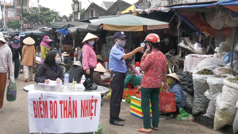 Bộ Y tế hướng dẫn phòng chống dịch COVID-19 tại chợ đầu mối, bán lẻ