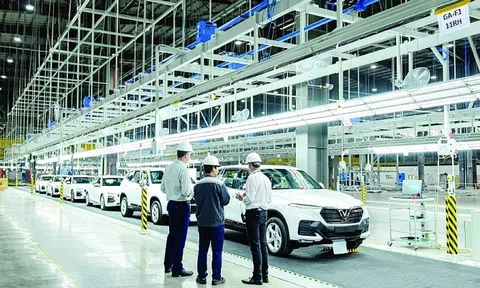 Đề xuất giảm 50% phí trước bạ cho ô tô sản xuất, lắp ráp trong nước ngay đầu quý 2/2023