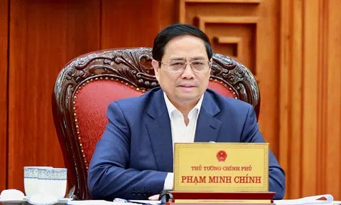 Không được để thiếu điện cho sản xuất kinh doanh và sinh hoạt